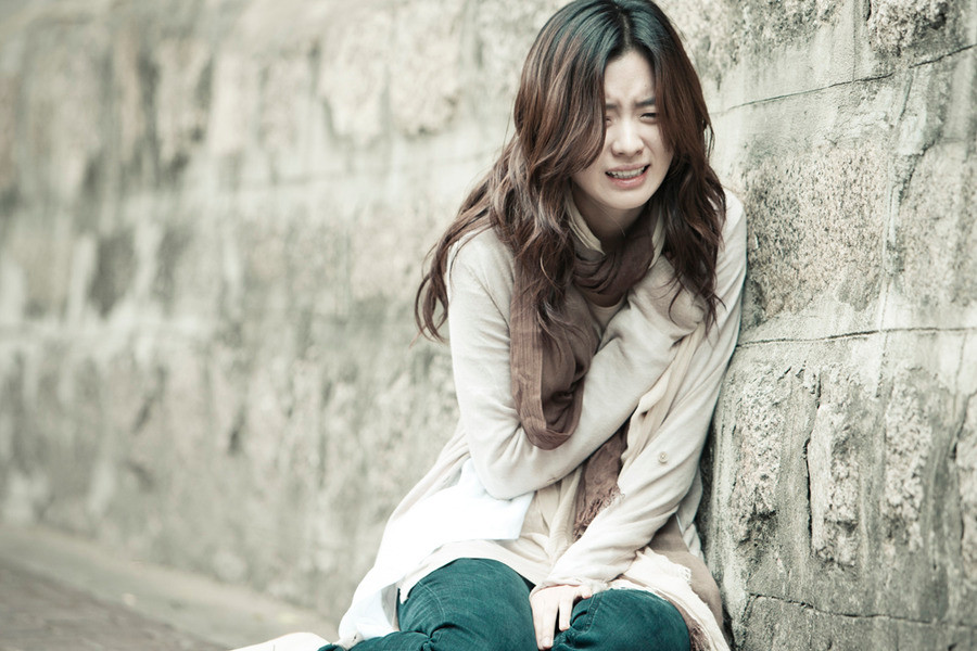 Revisiting a Sojiseob and Han Hyojoo Melodrama: Only You Han Hyojoo as Ha Jeong-hwa
